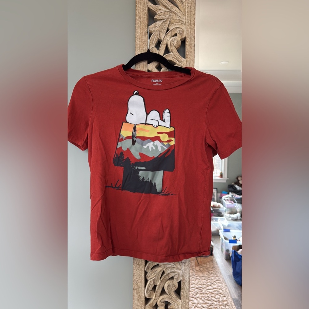 Snoopy t-shirt - size L